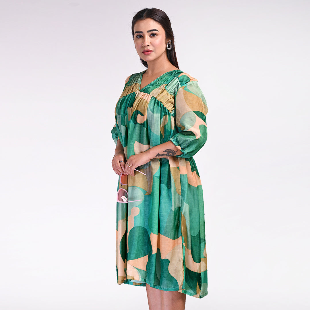 STYLOOO Abstract Print V-Neck Midi Dress - Stylish & Comfortable Everyday Frock