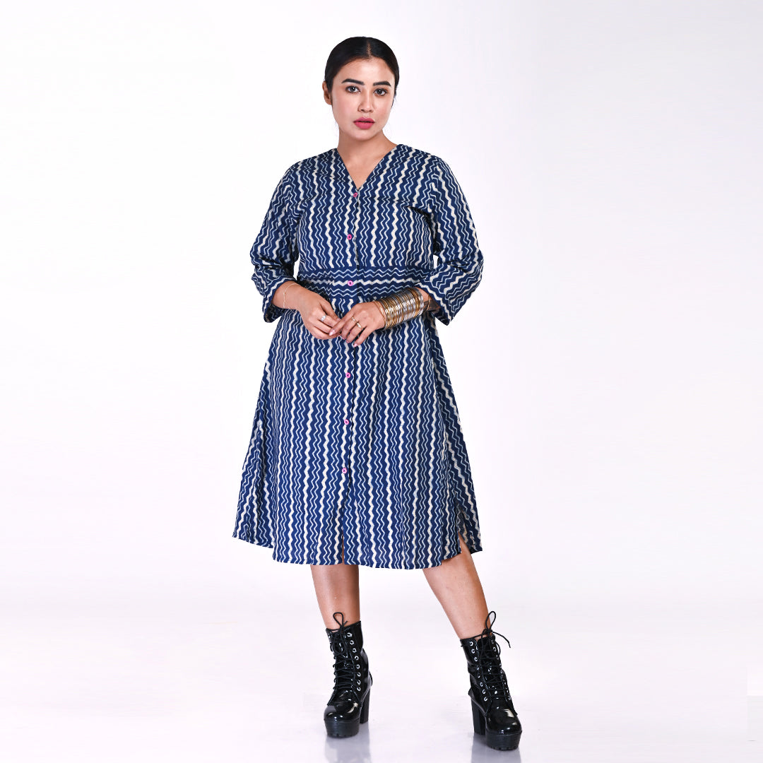 STYLOOO Ikat Inspired Blue Wave Print Dress - Contemporary Indian Pattern Midi