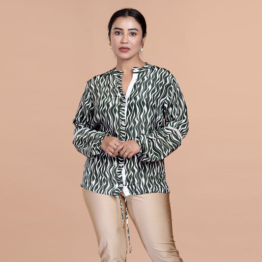 STYLOOO Green & White Wavy Print Drawstring Top - Women's Long Sleeve Mandarin Collar Top