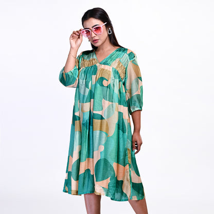 STYLOOO Abstract Print V-Neck Midi Dress - Stylish & Comfortable Everyday Frock