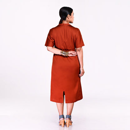 STYLOOO Women's Rust Brown Terracotta Daydream  Collared Midi Shirt Dress - Elegant Full Sleeve Button-Down Frock