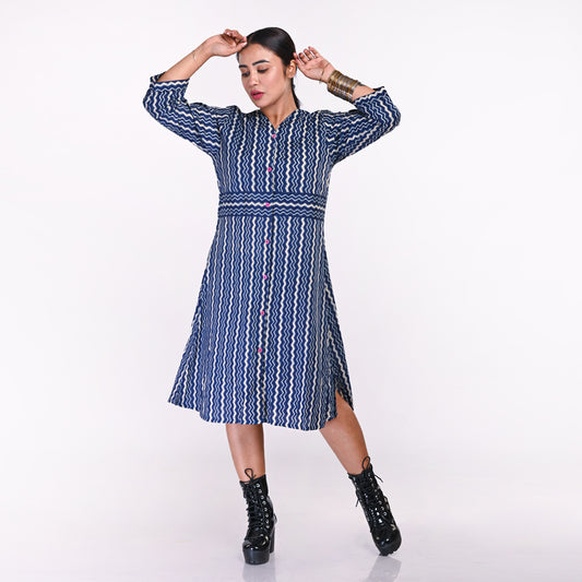 STYLOOO Ikat Inspired Blue Wave Print Dress - Contemporary Indian Pattern Midi