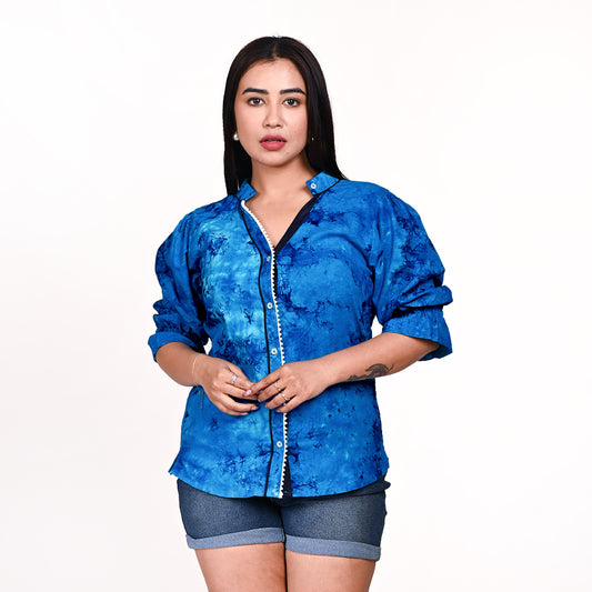 STYLOOO Blue Tie-Dye Print Shirt - Women's Casual V-Neck Shirt with Ruffle Trim