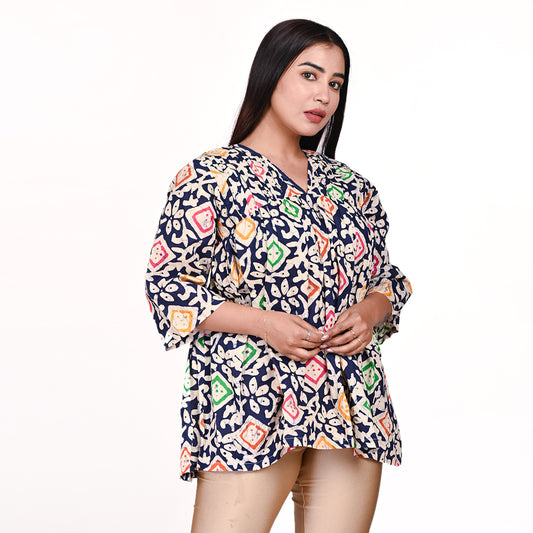 STYLOOO Women's Navy Printed Tunic - Multicolor V-Neck 3/4 Sleeve Top